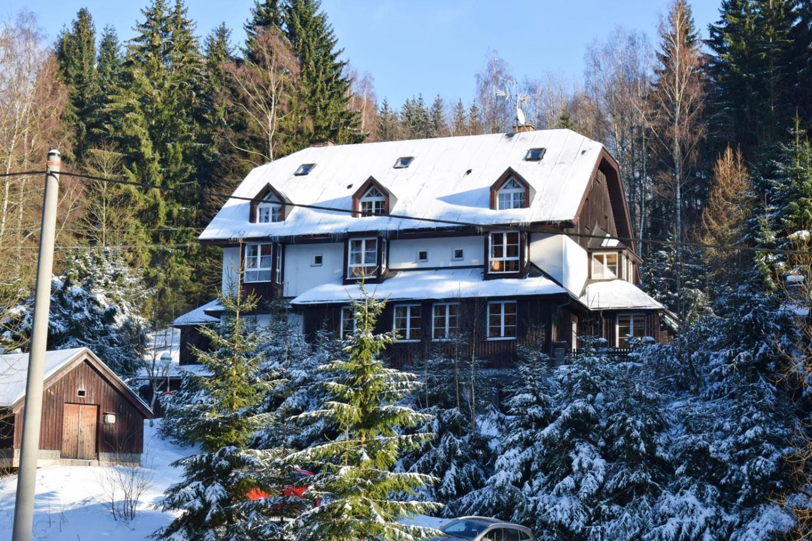 Hotel Konsel Říčky Eksteriør bilde