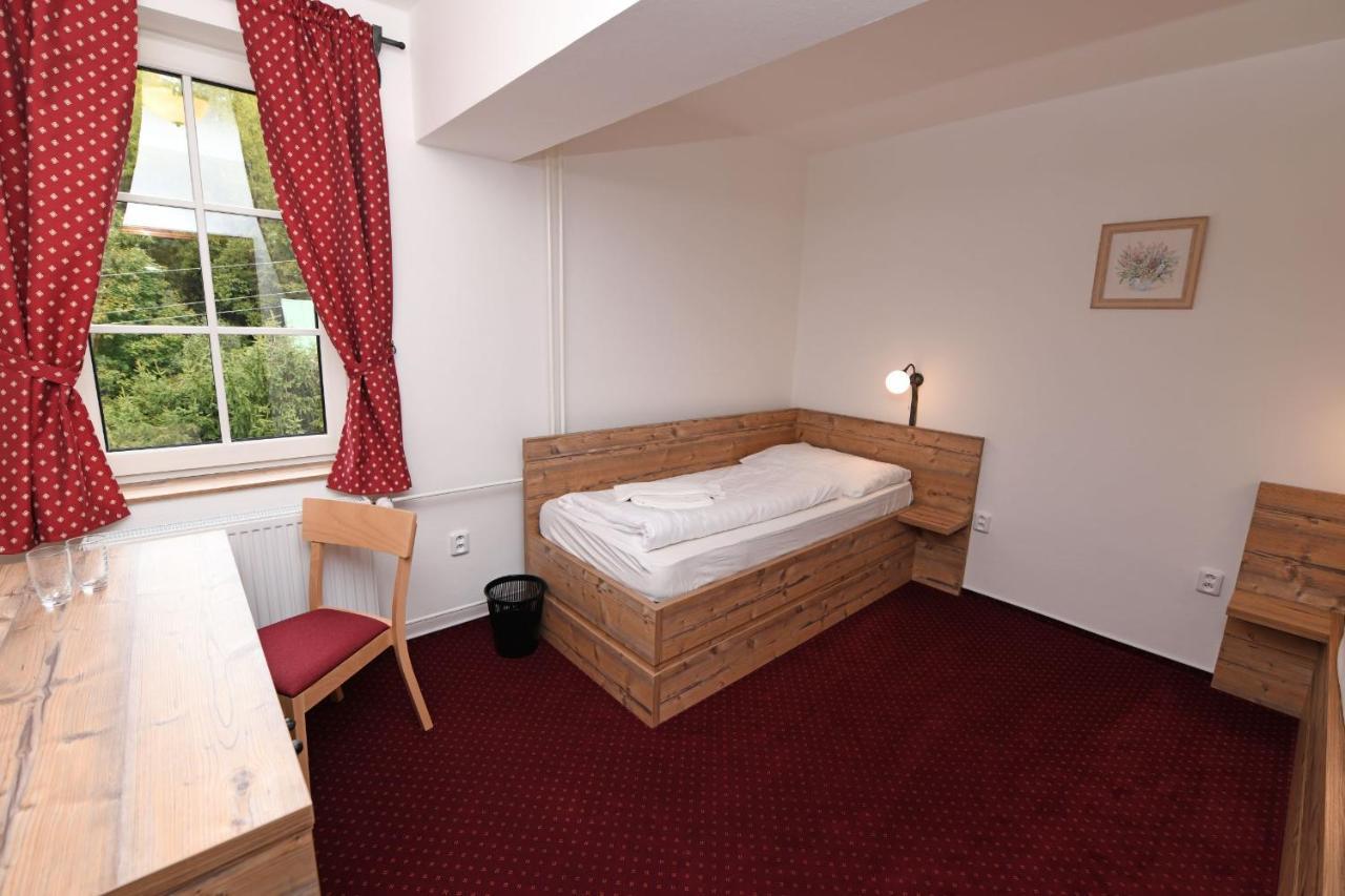 Hotel Konsel Říčky Eksteriør bilde