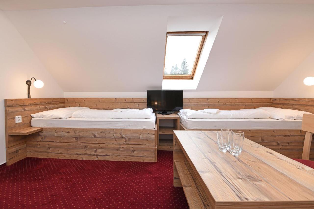 Hotel Konsel Říčky Eksteriør bilde